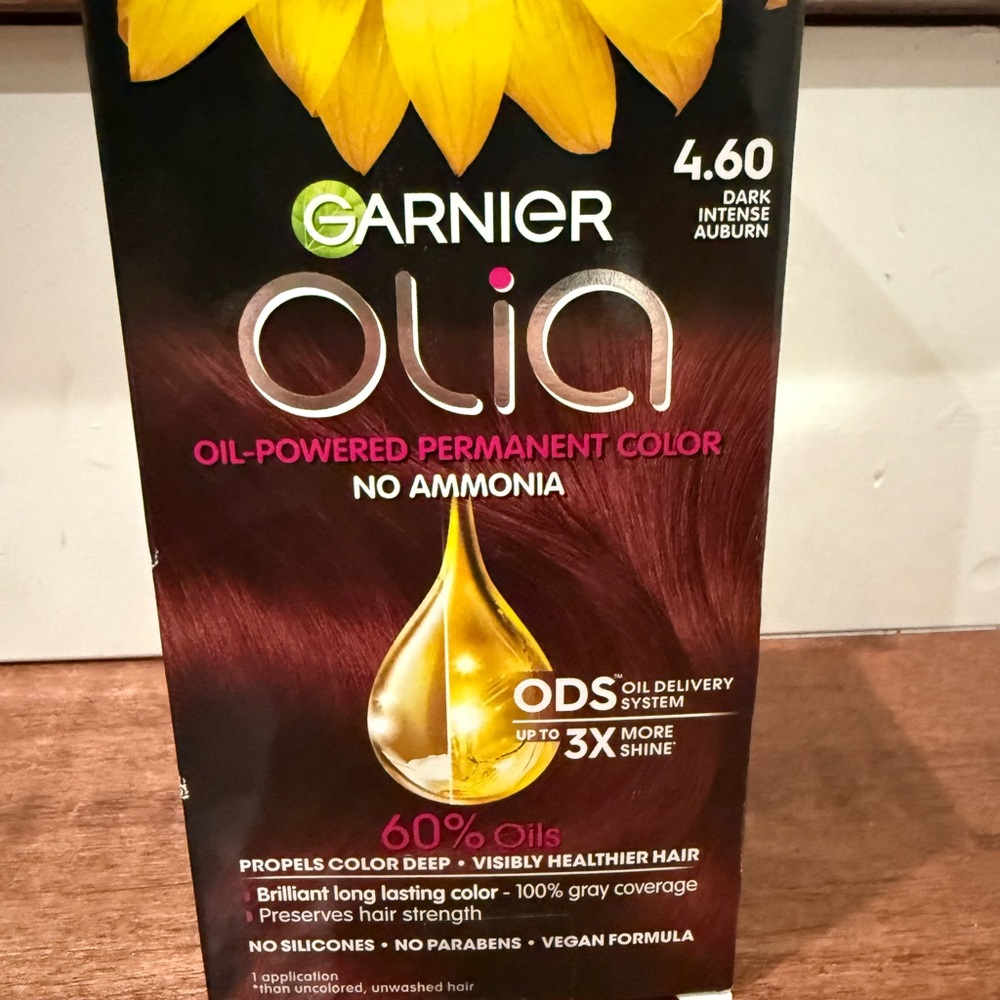 NWT Garnier Olia 4.60 dark intense auburns Hair Color Kit